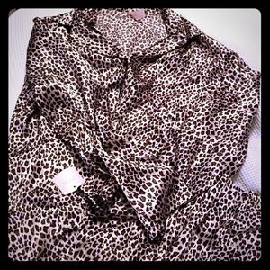 Silky leopard print pajama set